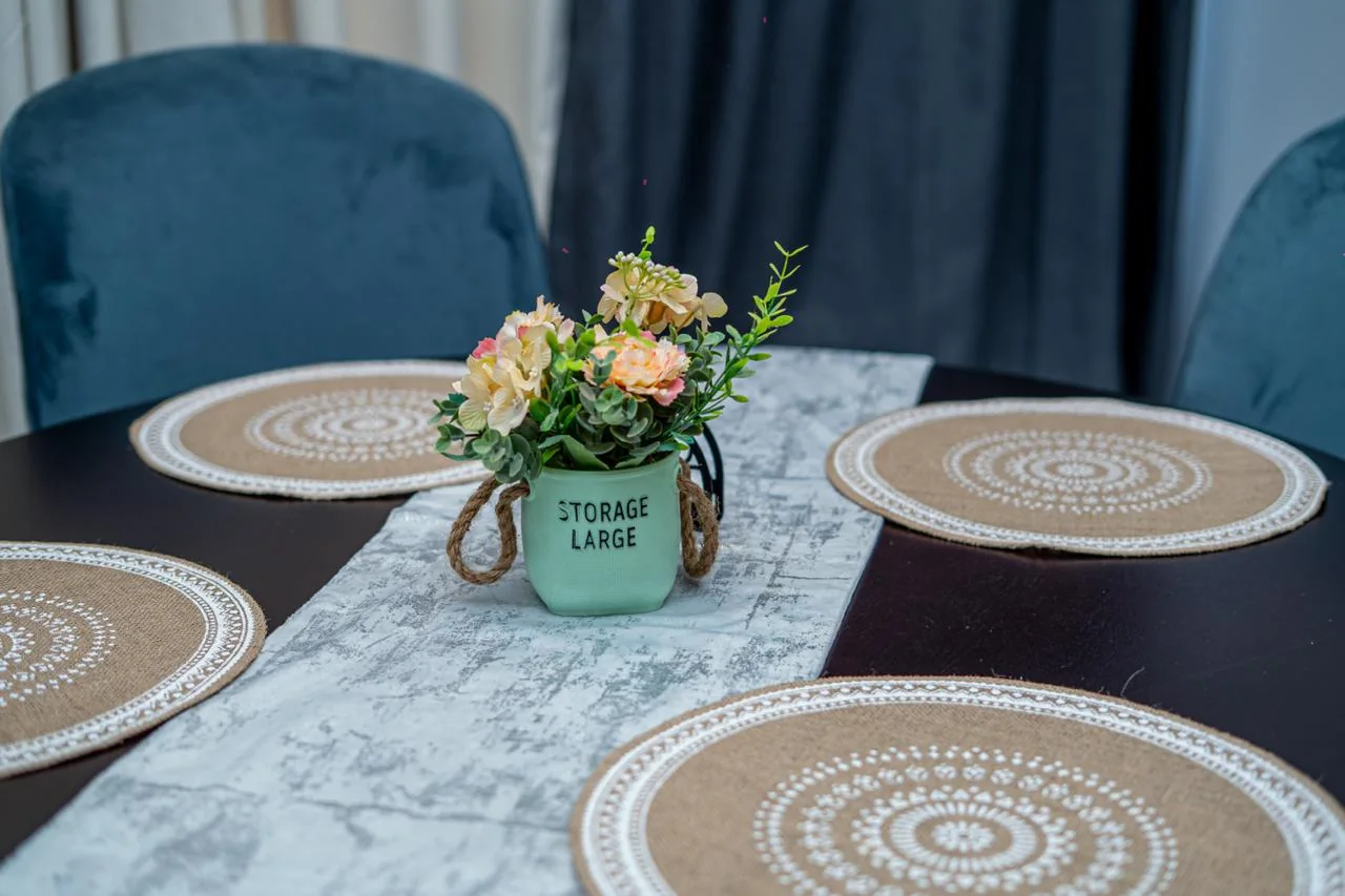 Les détails de la table à manger